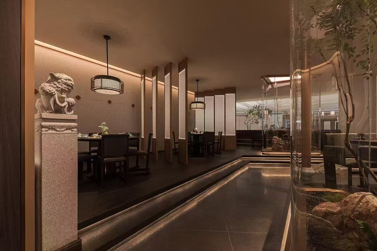 将传统闽南建筑风格元素如红砖等融入现代空间设计