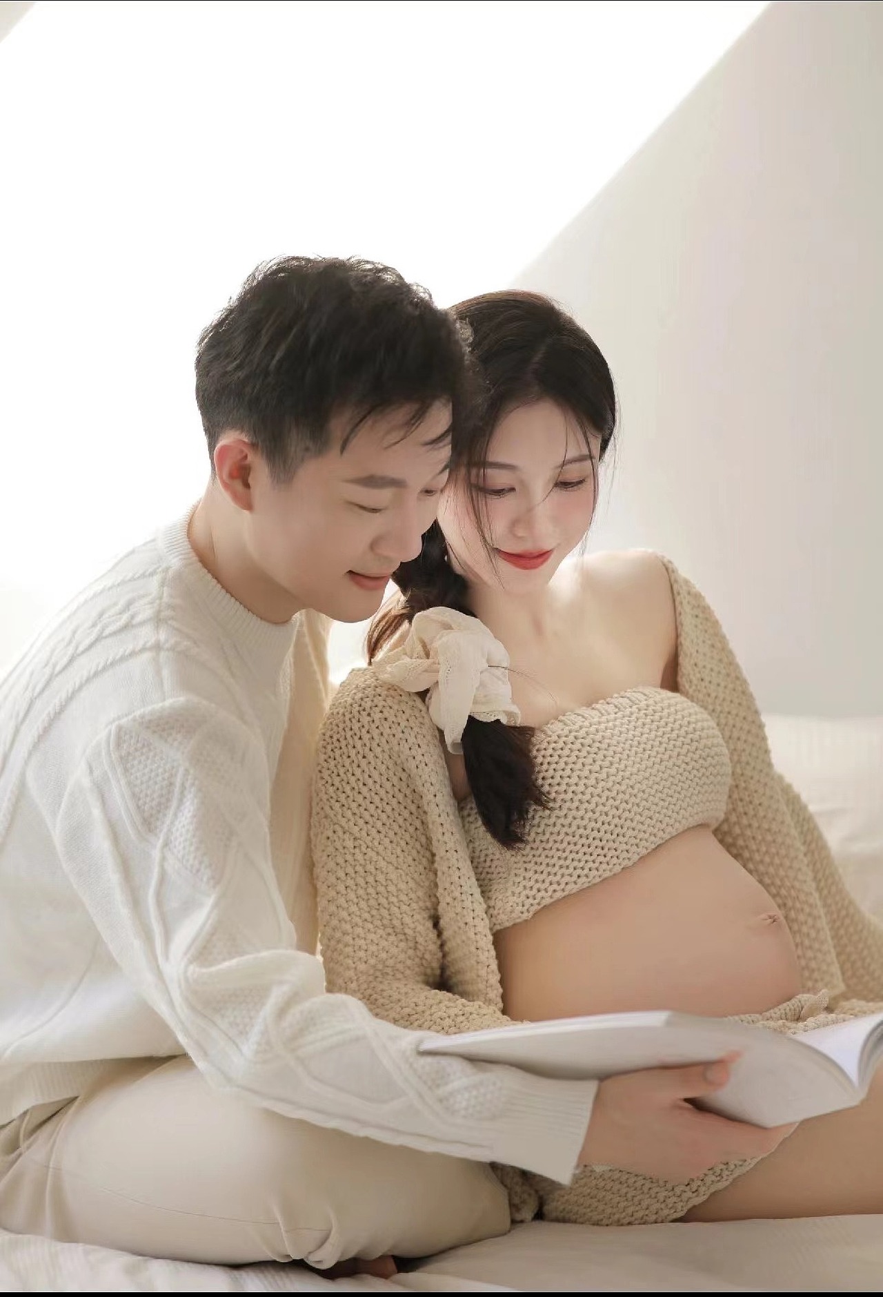 相伴（图ZMzgzNDczMjUy） - 人像摄影 - 站酷设计师奈喜孕妈咪摄影原创素材 - 站酷ZCOOL