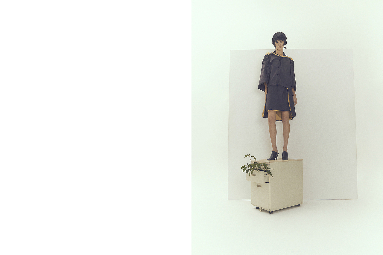 一个年轻女孩说她叫打虎硬汉，做设计的！（图ZMzgzNDc3Njcy） - 时尚/艺术摄影 - 站酷设计师budchen原创素材 - 站酷ZCOOL