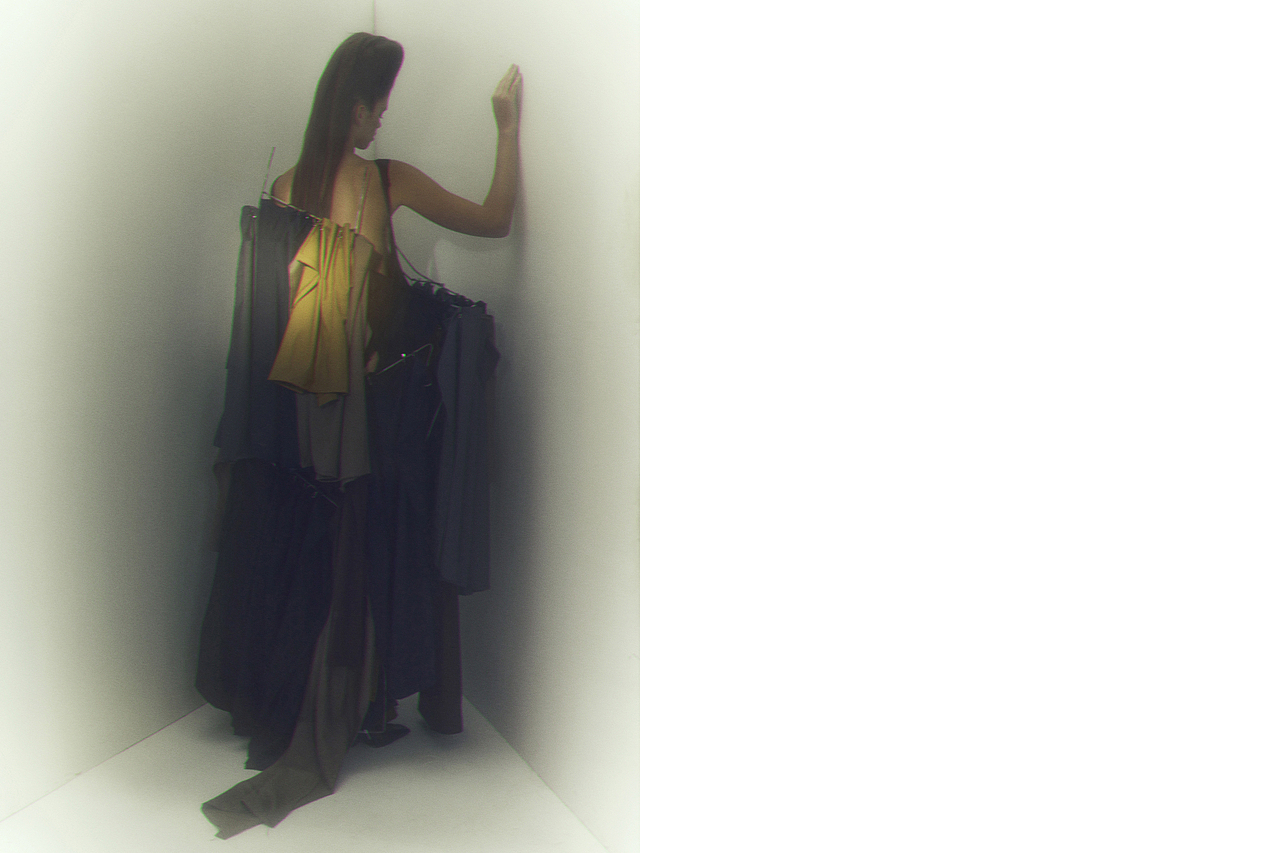 一个年轻女孩说她叫打虎硬汉，做设计的！（图ZMzgzNDc3NzQw） - 时尚/艺术摄影 - 站酷设计师budchen原创素材 - 站酷ZCOOL