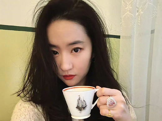 《刘亦菲看我的照片点的餐》美食 产品 哈尔滨雷鸣摄影