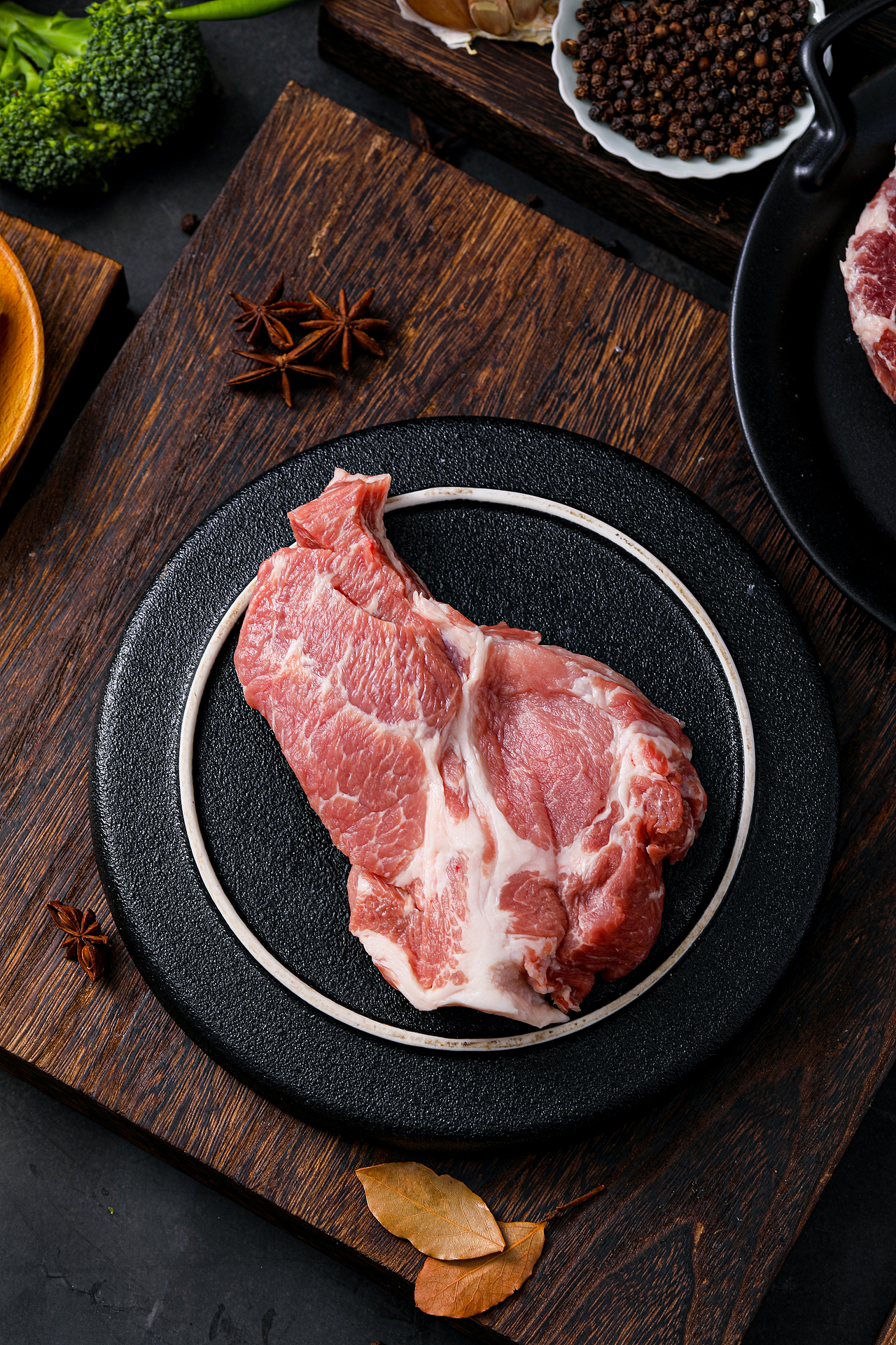 土猪新鲜猪肉土猪肉梅花肉五花肉里脊肉排骨烤肉黑猪