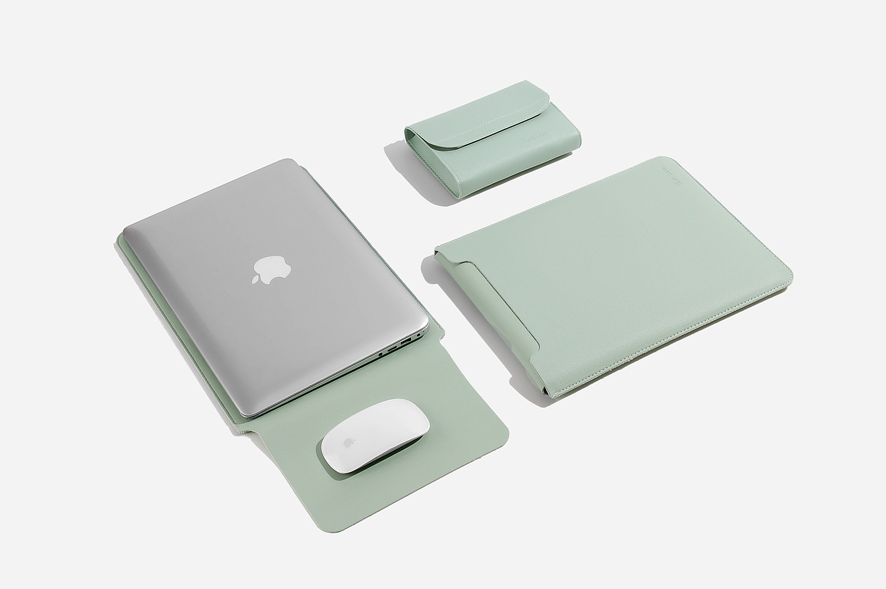 一组电脑收纳包拍摄