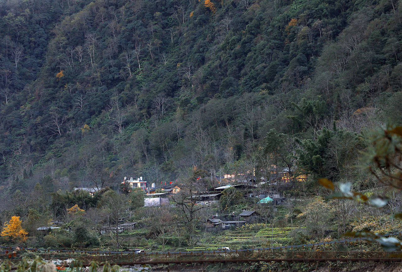 独龙江，雾里村，龙云村，村庄，溪水（图ZMzgzNTU5Njk2） - 风光摄影 - 站酷设计师雪子猴原创素材 - 站酷ZCOOL