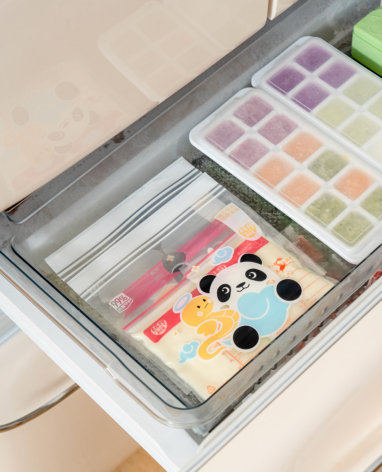 蛇年呵护待产抗菌密封袋-【创意拍摄】