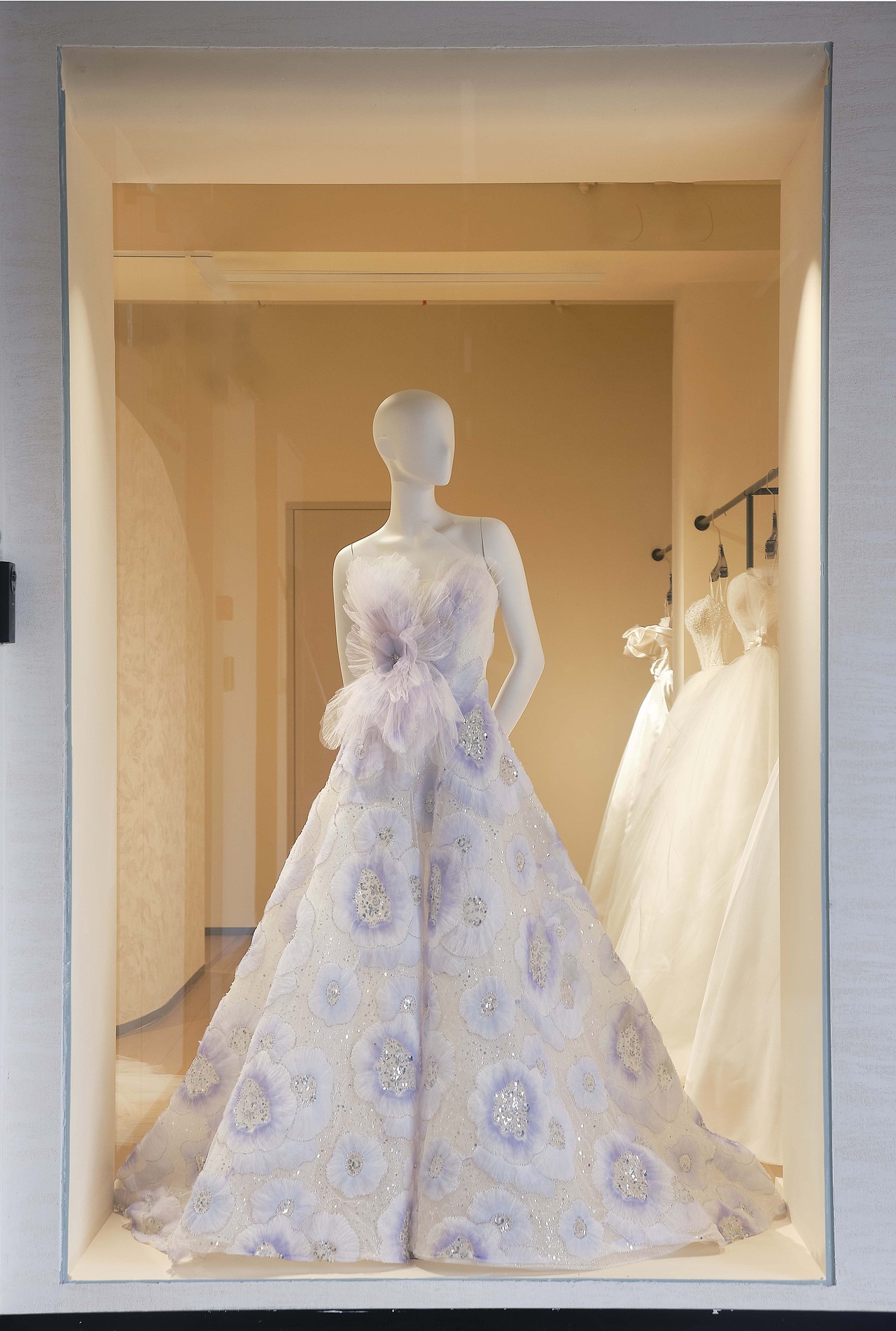 婚纱空间（图ZMzgzNTk5MTMy） - 环境/建筑摄影 - 站酷设计师空间摄影师阿普原创素材 - 站酷ZCOOL