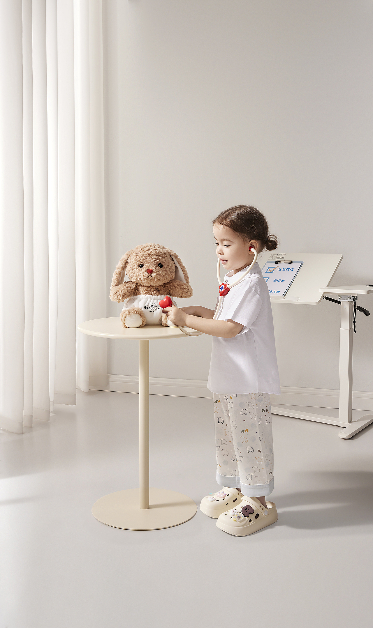 Baby care 医护公仔（图ZMzgzNjIxOTI4） - 人像摄影 - 站酷设计师Haoo1原创素材 - 站酷ZCOOL