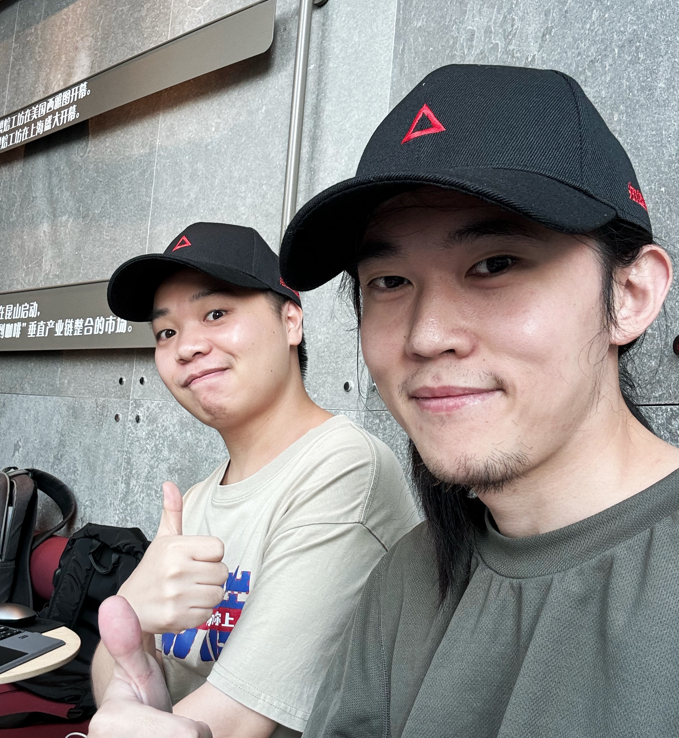 从设计转型策划后,我过得怎么样?(图ZMTUwMDgxODA=) - 观点 - 站酷设计师叮叮_知鱼品牌原创素材 - 站酷ZCOOL