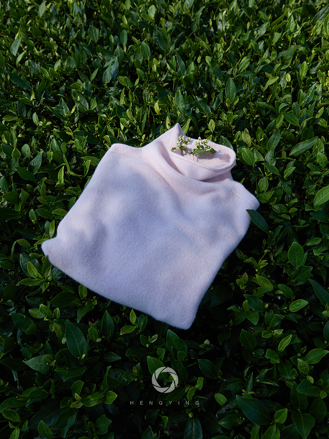 外景静物 | 服装拍摄 亲近大自然🍃（图ZMzgzNjQ0Mzcy） - 产品摄影 - 站酷设计师林小浪原创素材 - 站酷ZCOOL