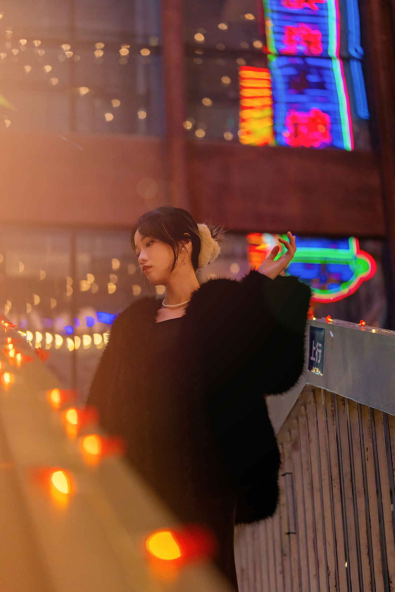 情绪人像丨《繁花梦影：复刻电视剧中的时尚与华丽》（图ZMzgzNjcwNjU2） - 人像摄影 - 站酷设计师莱叔叔原创素材 - 站酷ZCOOL