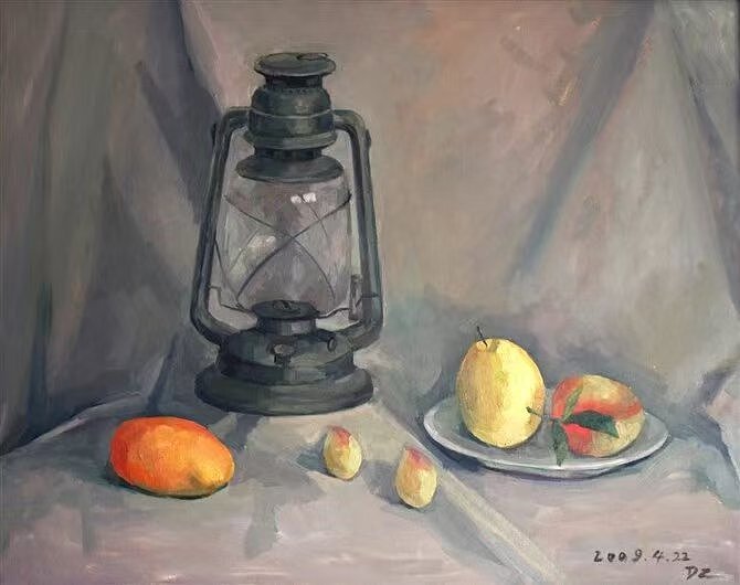 静物之美:油画里的马灯与水果时光