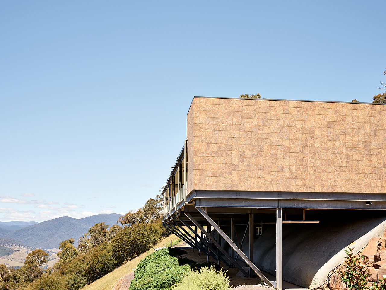 建筑摄影 | Summit Mansion 山巅巨石