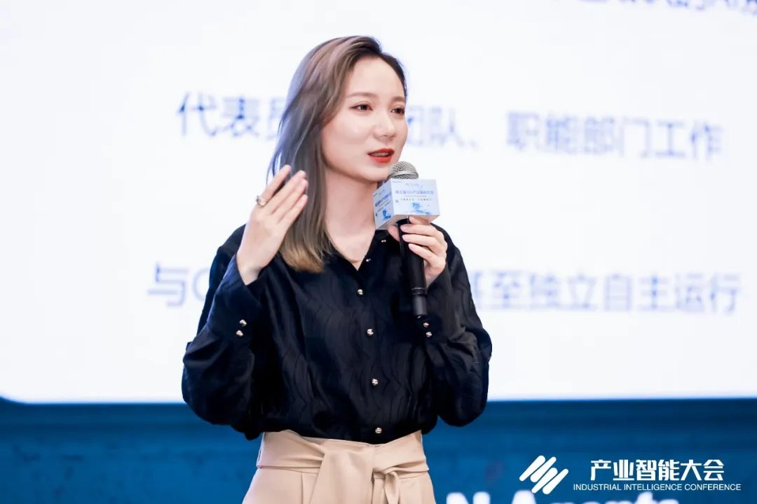 微软大中华区商业应用事业部高级产品经理 张诗源