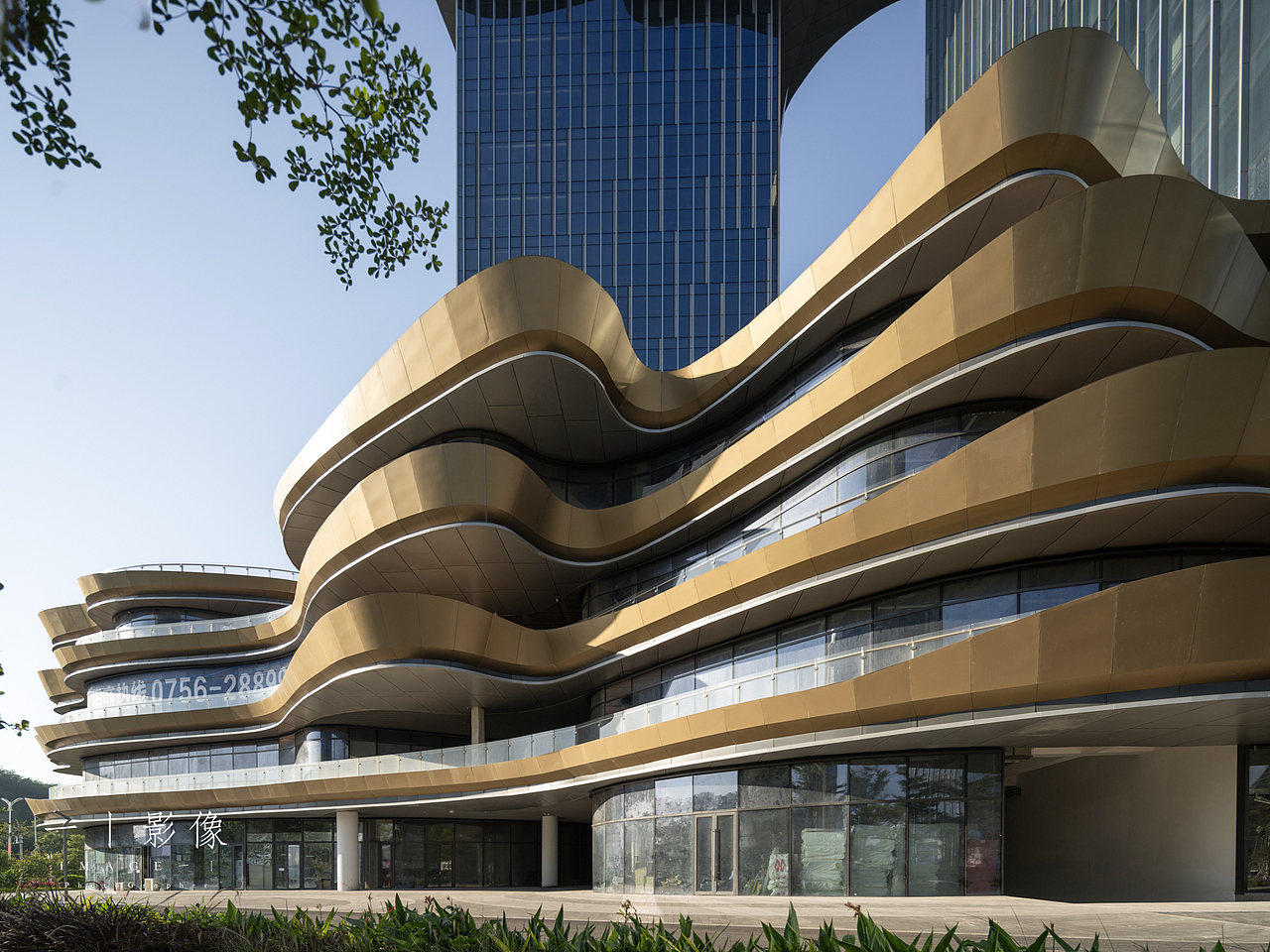 “天空之桥”珠海横琴铁建广场（图ZMzgzNzg0NTA0） - 建筑设计 - 站酷设计师一丨影像原创素材 - 站酷ZCOOL