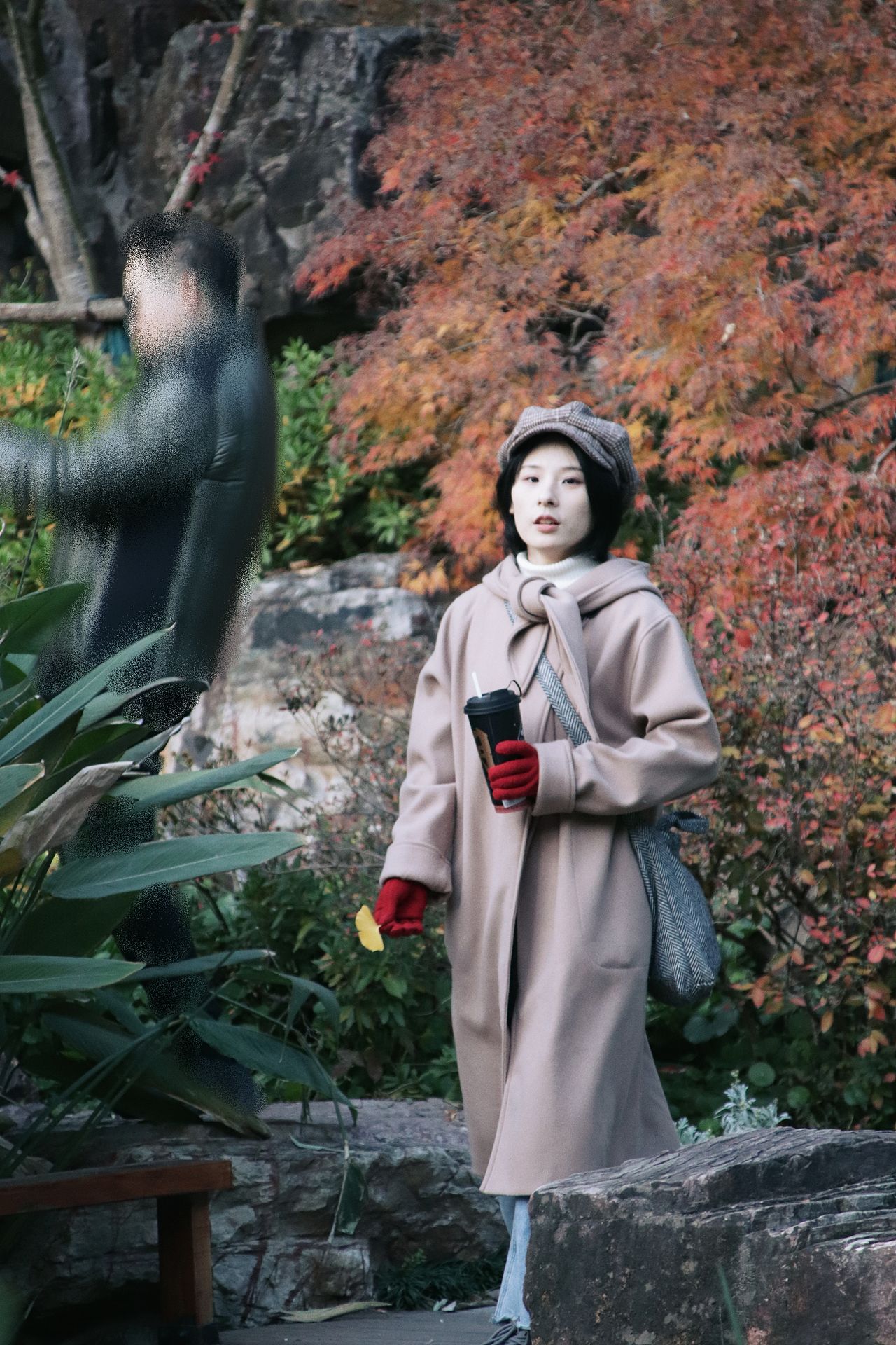 虽已深秋 绿意盎然（图ZMzgzNzk1Njky） - 人像摄影 - 站酷设计师顾二七原创素材 - 站酷ZCOOL