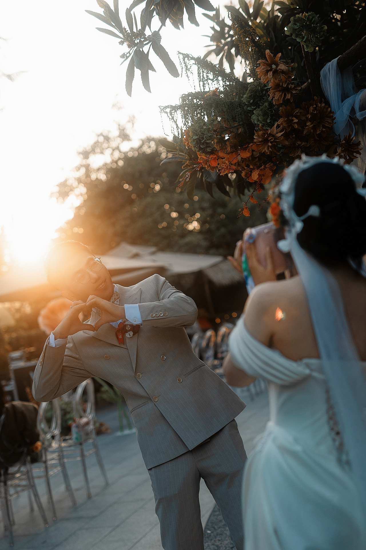 婚礼跟拍|夜幕下明亮的你