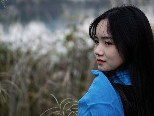 ​草木人间的秋色   是那风中的芦苇🌾