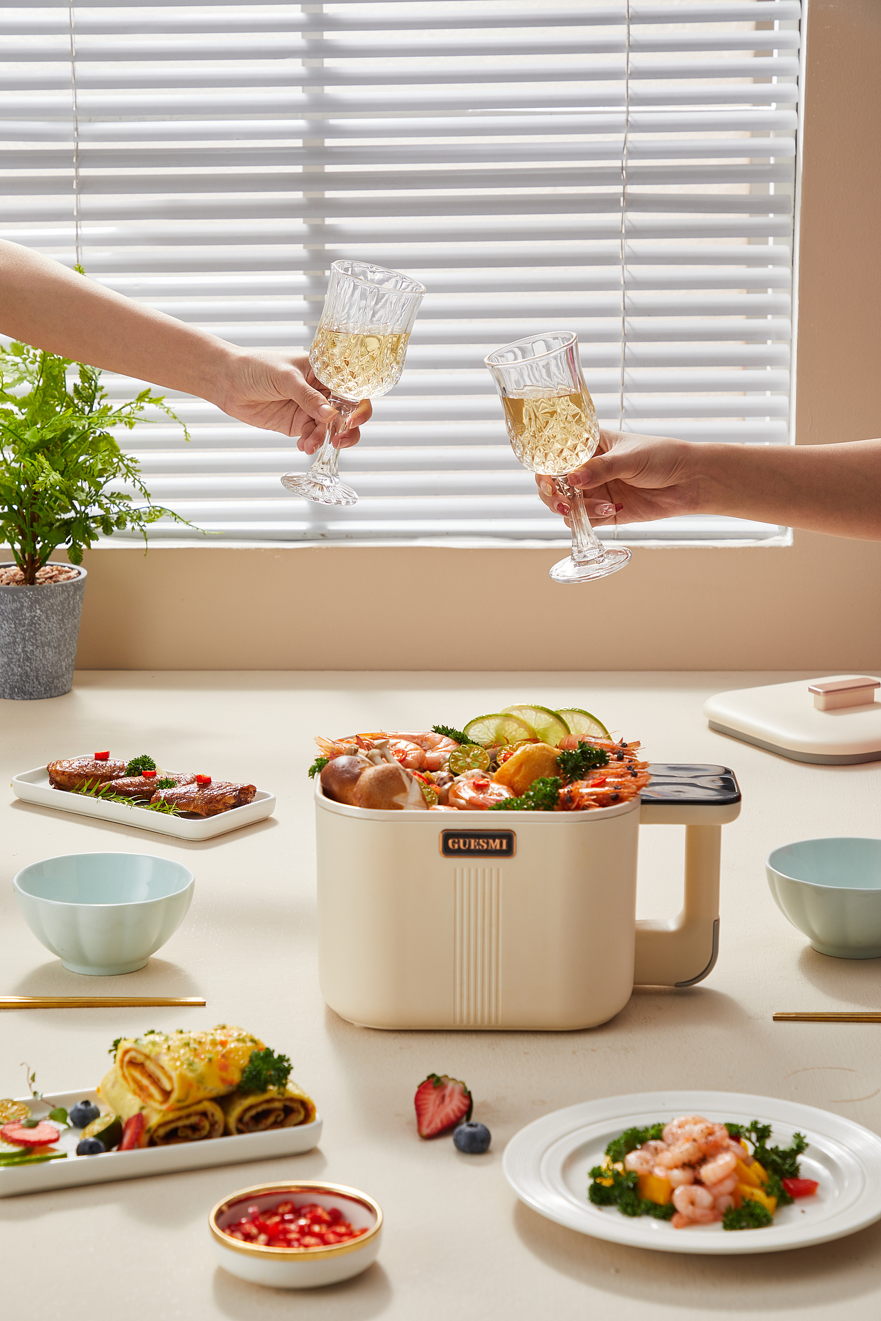 电煮锅产品纯拍摄（图ZMzg0MzI3NDU2） - 产品摄影 - 站酷设计师佛山贤诚文化传播原创素材 - 站酷ZCOOL