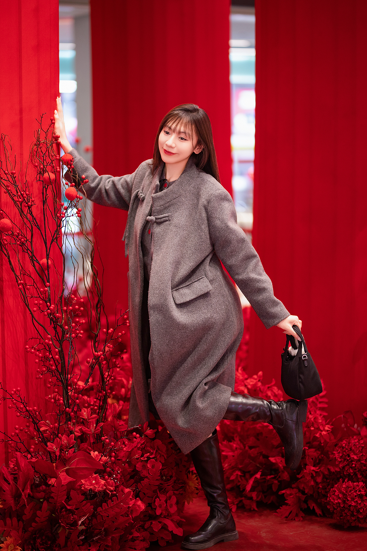 冬天，让我们靠近一点点：新春商场少女人像摄影（图ZMzg0NDY0NDY4） - 人像摄影 - 站酷设计师wangxj990原创素材 - 站酷ZCOOL