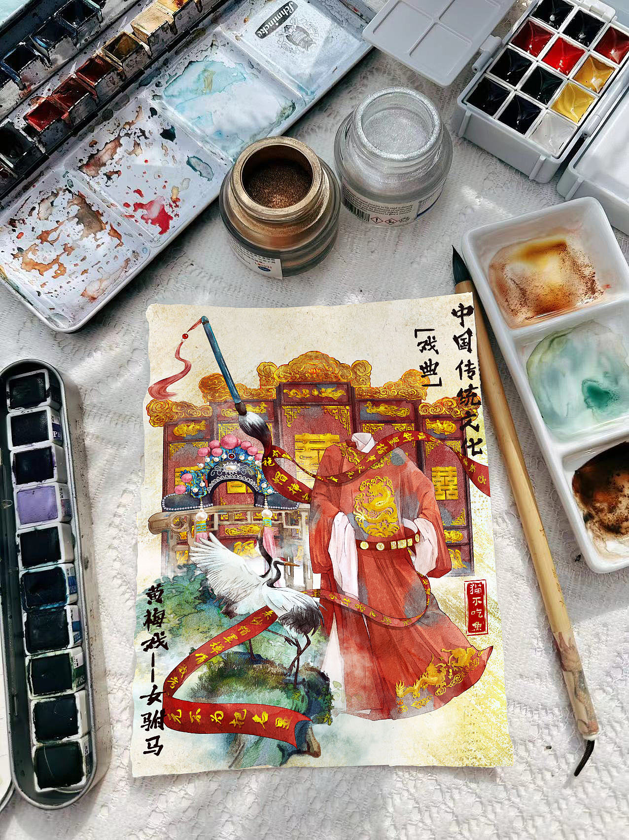 黄梅戏《女驸马》作为一部富有传奇色彩的古装戏,通过女扮男装冒名赶考、偶中状元误招东床、洞房显智化险为夷等一系列情节,塑造了一个善良、勇敢、聪慧的古代少女形象。