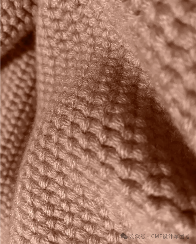 盘点2025 Pantone年度色的产品应用案例,效果如何?【多图】