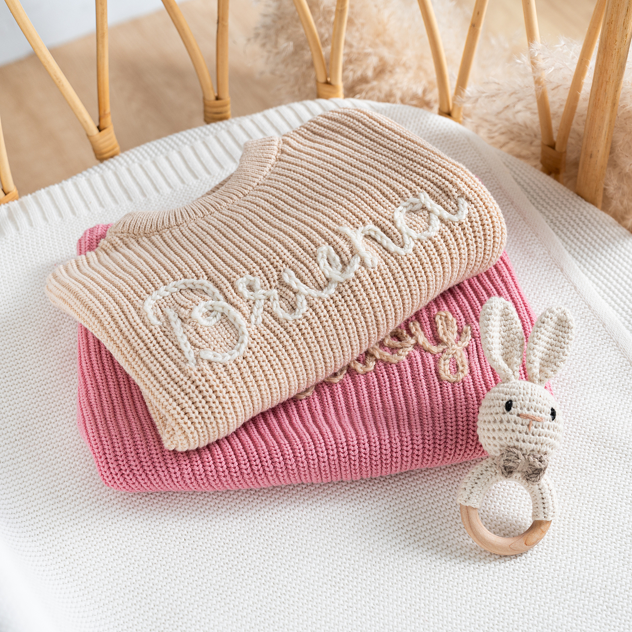 平面摄影|母婴纺织类—手绣婴儿毛衣拍摄