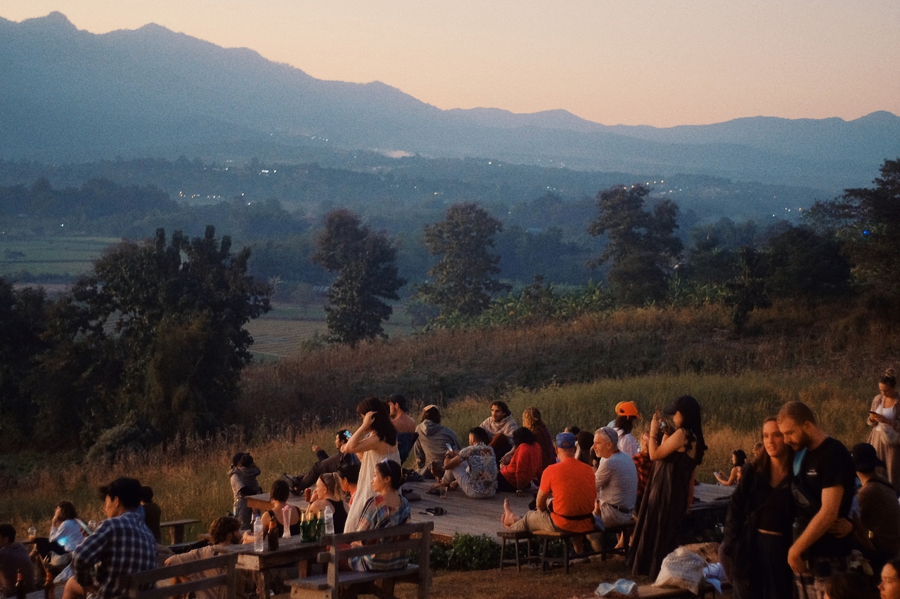 田间地头的迷幻落日