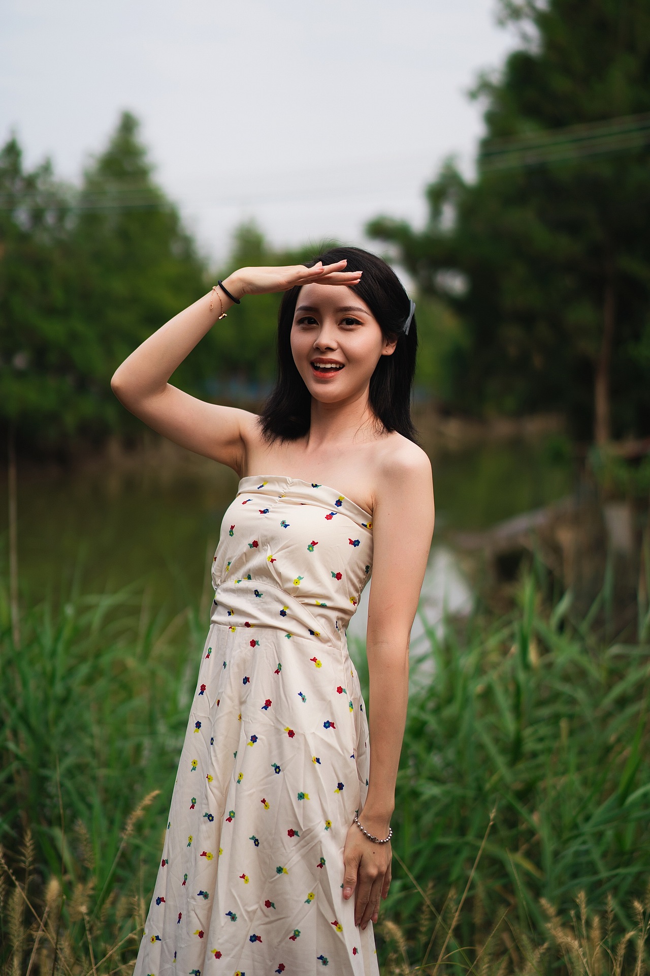 河边的咖啡厅（图ZMzg0NzExNDAw） - 人像摄影 - 站酷设计师sundayxeon原创素材 - 站酷ZCOOL