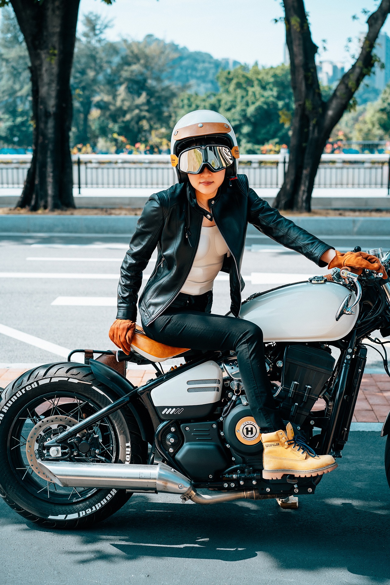 机车人像（图ZMzg0NzExNjMy） - 人像摄影 - 站酷设计师sundayxeon原创素材 - 站酷ZCOOL