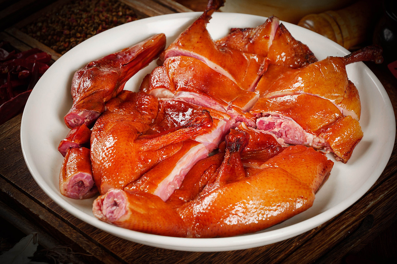 腊肠/腊肉/板鸭拍摄（图ZMzg0ODAyNTk2） - 产品摄影 - 站酷设计师云匠视觉商业摄影原创素材 - 站酷ZCOOL