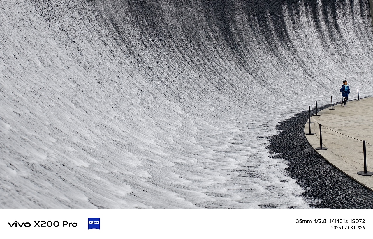 再出发（图ZMzg0ODA0Nzcy） - 人文/纪实摄影 - 站酷设计师天上掉下了圆盘盘原创素材 - 站酷ZCOOL