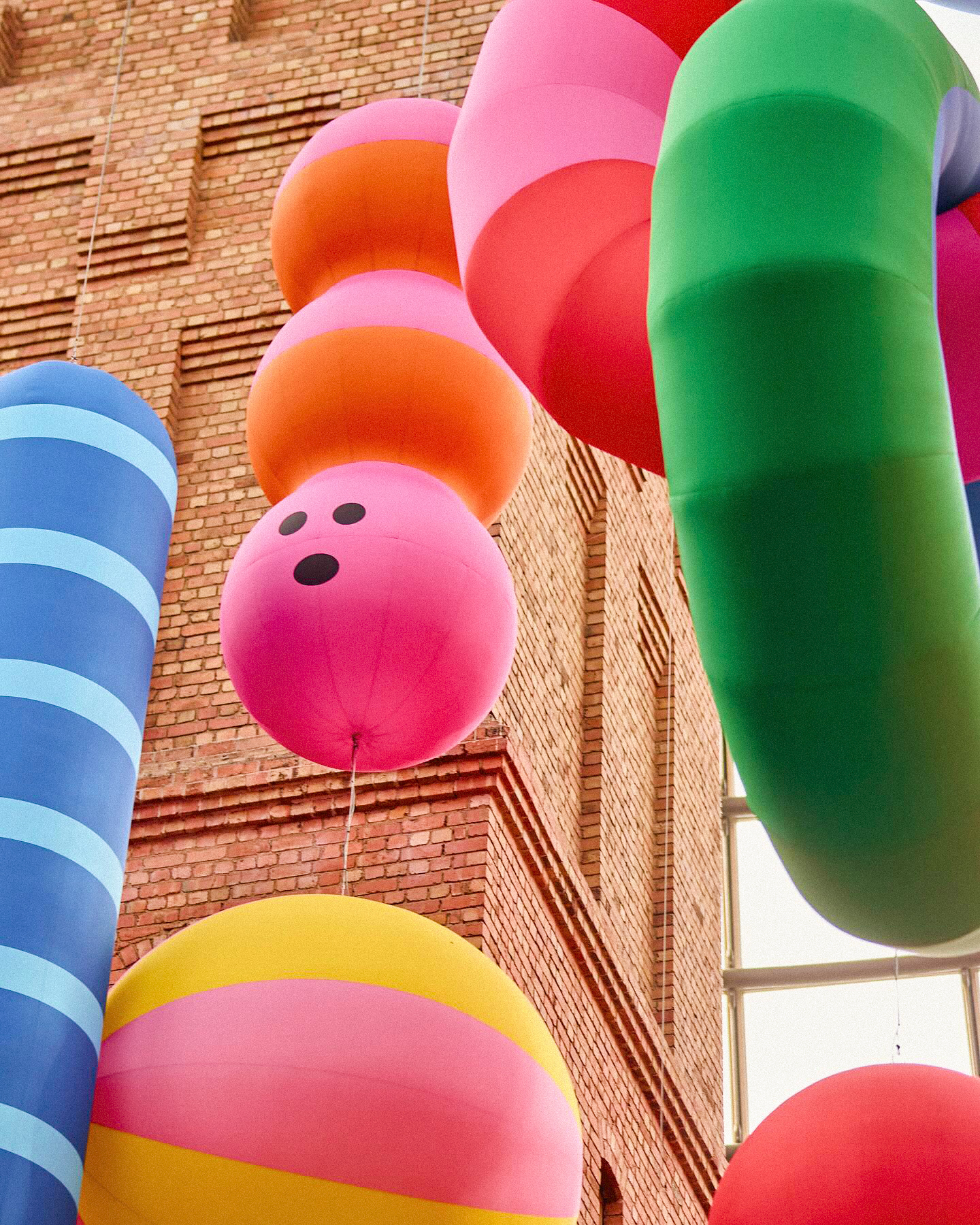 “Cosmos”大型装置艺术｜365天的好设计NO.23（图ZMTUwMjIyMjg=） - 观点 - 站酷设计师站酷资讯原创素材 - 站酷ZCOOL