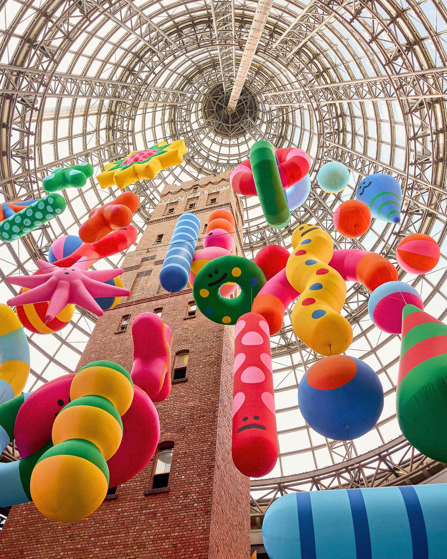 “Cosmos”大型装置艺术｜365天的好设计NO.23（图ZMTUwMjIyMzI=） - 观点 - 站酷设计师站酷资讯原创素材 - 站酷ZCOOL