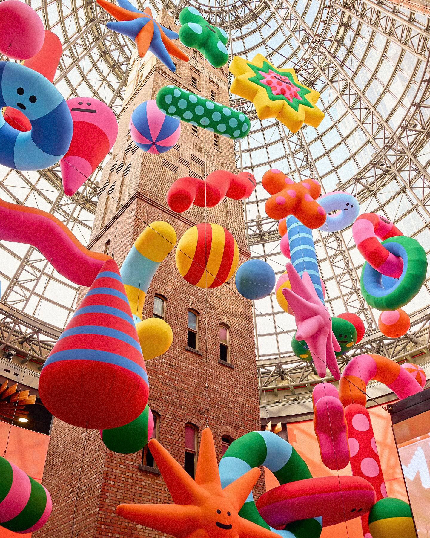 “Cosmos”大型装置艺术｜365天的好设计NO.23（图ZMTUwMjIyNTI=） - 观点 - 站酷设计师站酷资讯原创素材 - 站酷ZCOOL