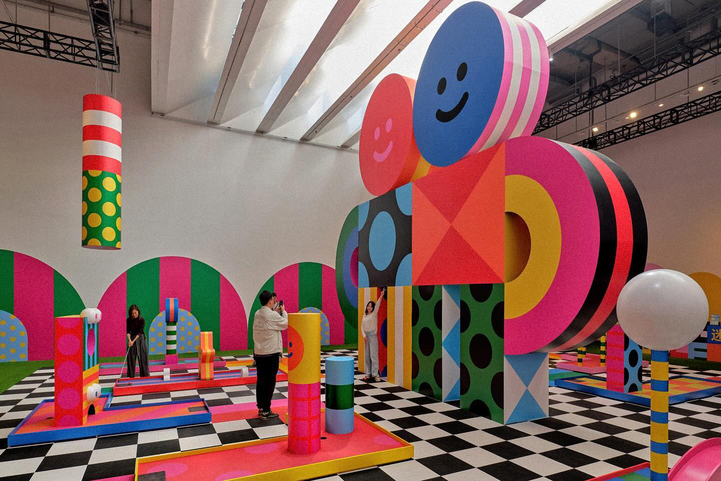 “Cosmos”大型装置艺术｜365天的好设计NO.23（图ZMTUwMjIyODA=） - 观点 - 站酷设计师站酷资讯原创素材 - 站酷ZCOOL