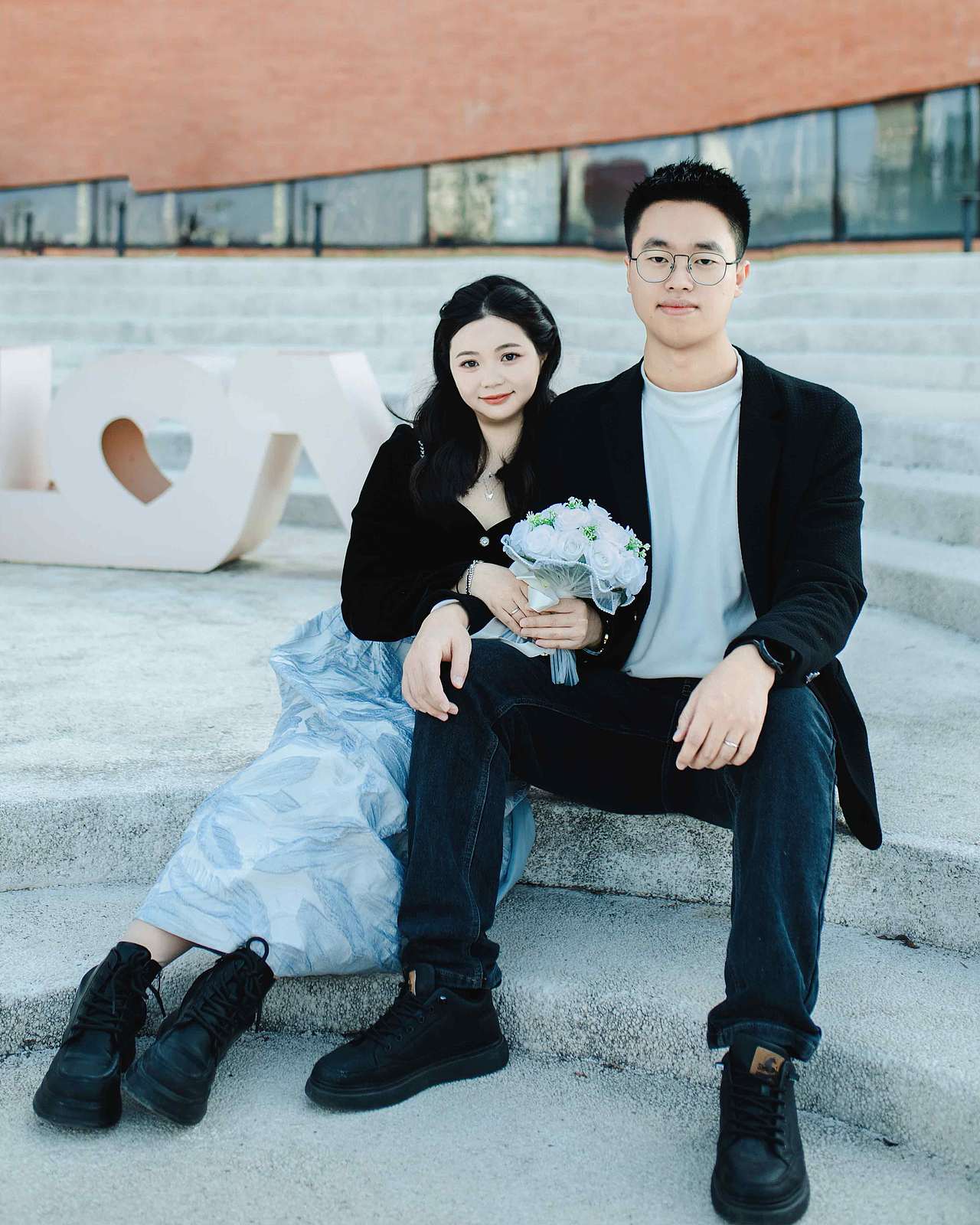 爱情岛领证跟拍（图ZMzg0OTA2MzA4） - 人像摄影 - 站酷设计师爱摄影的小波原创素材 - 站酷ZCOOL