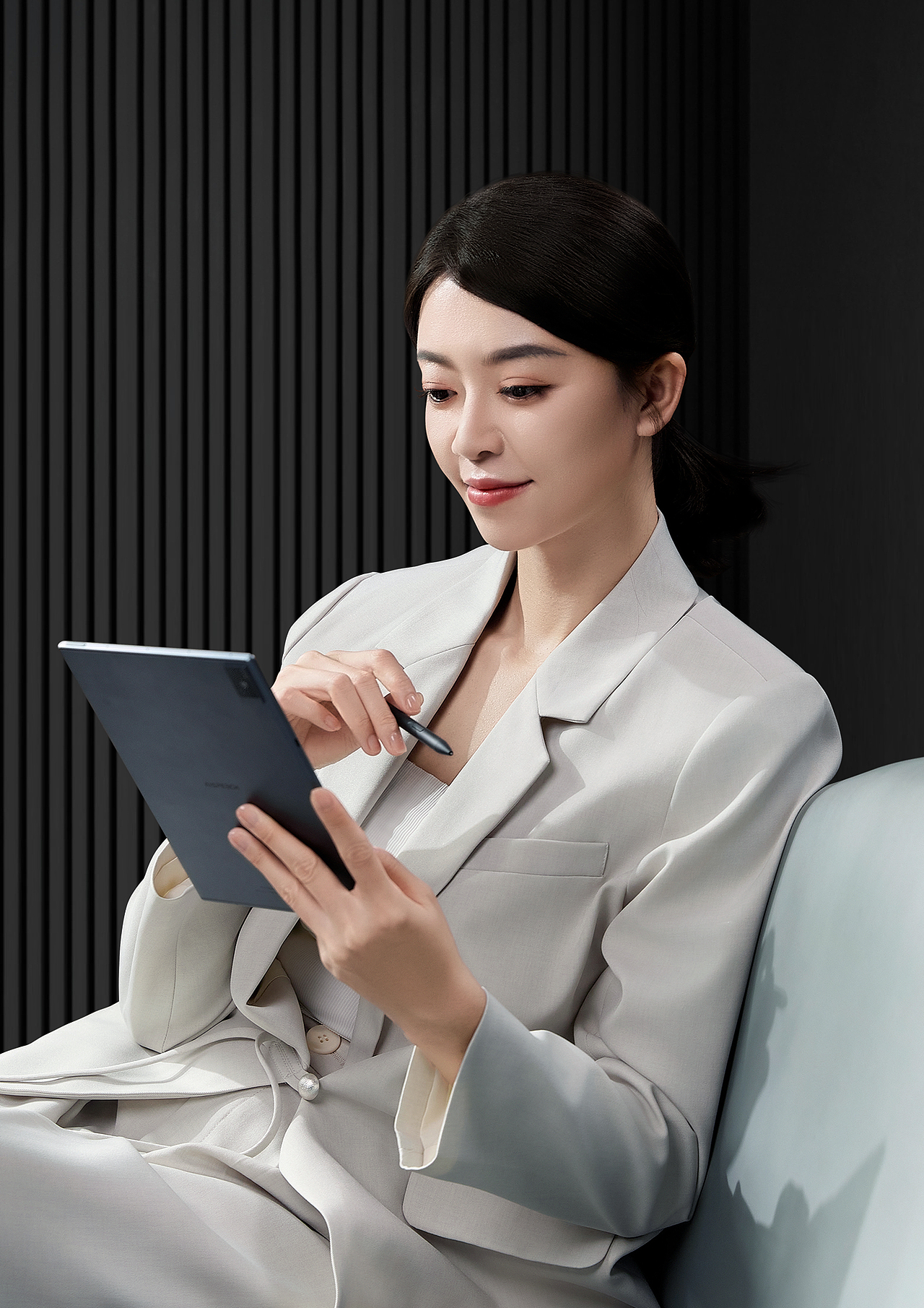 【产品设计】AISPEECH 思必驰 AI 办公本(图ZMzg0OTEzNTQw) - 电子产品 - 站酷设计师ZWAVE后浪设计原创素材 - 站酷ZCOOL