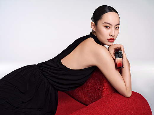 法汀妮妆面修片