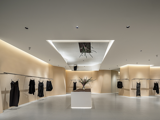 巨石秀场｜VeVelte银泰中心店