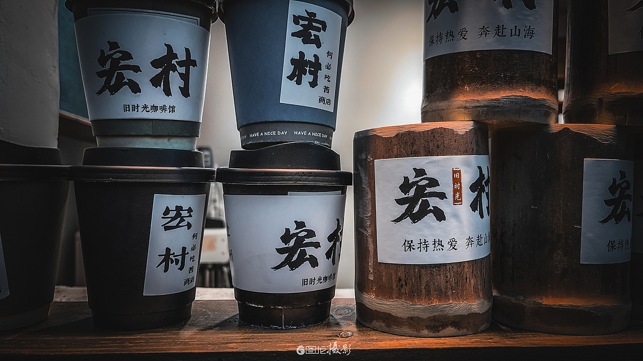 手机摄影笔记｜青瓦白墙下的岁月低语：宏村的故事