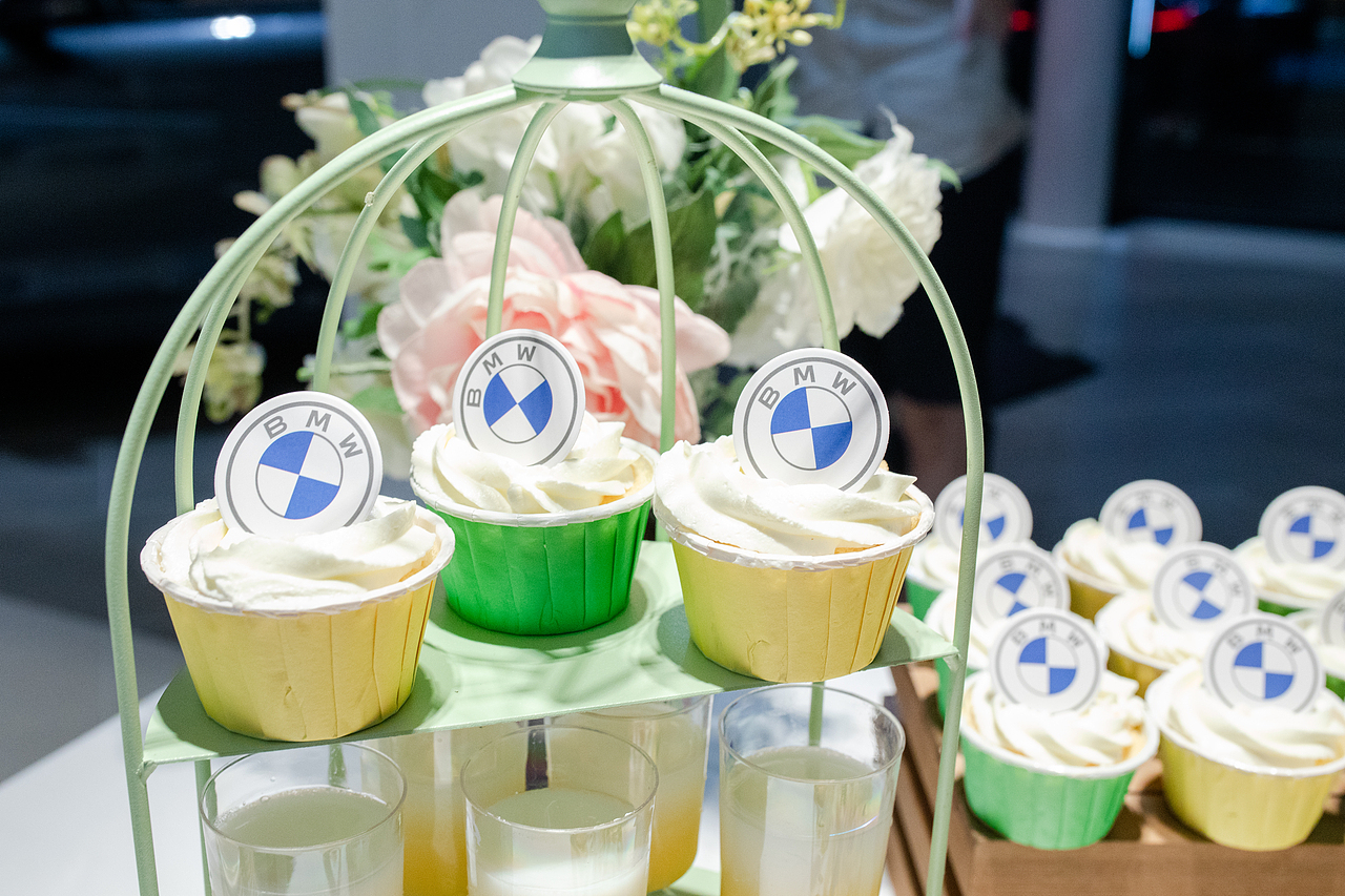 BMW车展（图ZMzg1MDQ0Mjg0） - 产品摄影 - 站酷设计师爱摄影的小波原创素材 - 站酷ZCOOL