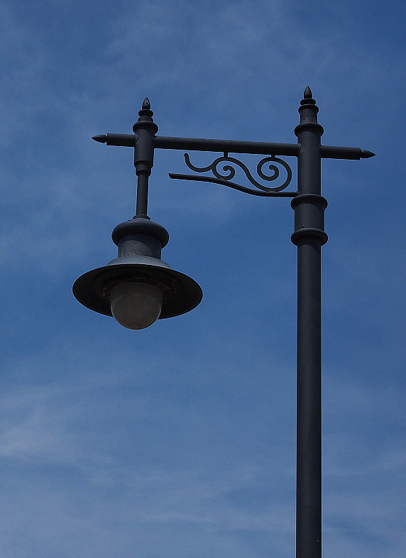 铁艺螺旋线照片