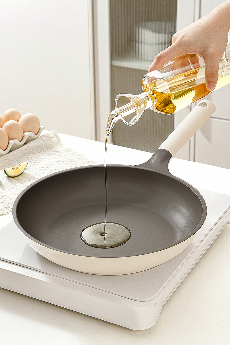 陶瓷不沾锅-【平底锅】（图ZMzg1MTMyNDY4） - 产品 - 站酷设计师Provence777原创素材 - 站酷ZCOOL