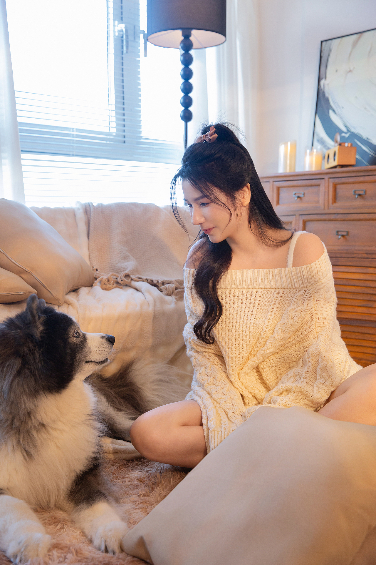 室内居家写真 和狗狗拍照 元气少女日记（图ZMzg1NDEwMTEy） - 人像摄影 - 站酷设计师深圳女摄LUMIN原创素材 - 站酷ZCOOL