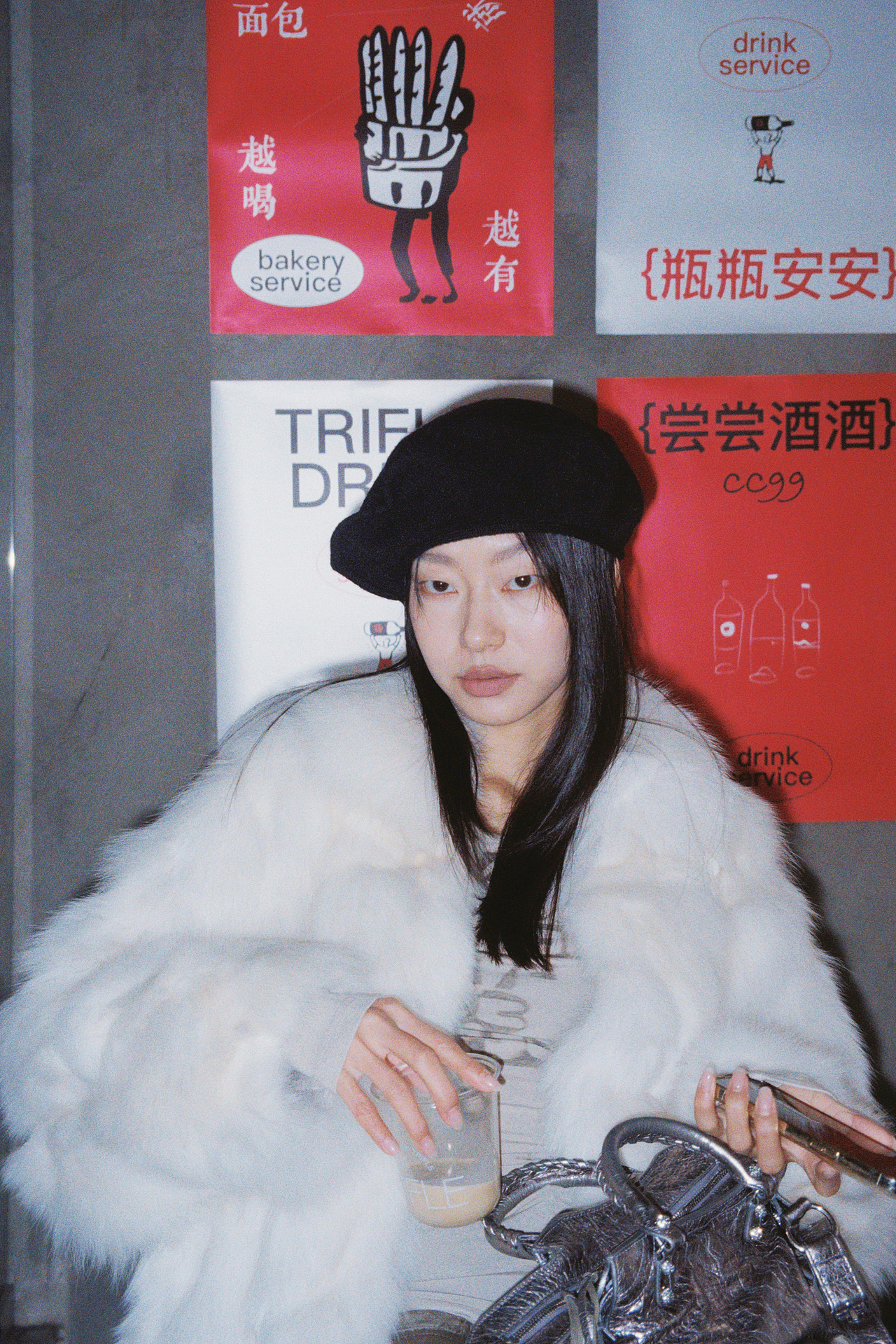 在市井中放风，和小情绪握手（图ZMzg1NDQ2MjM2） - 人像摄影 - 站酷设计师萌又三岁原创素材 - 站酷ZCOOL