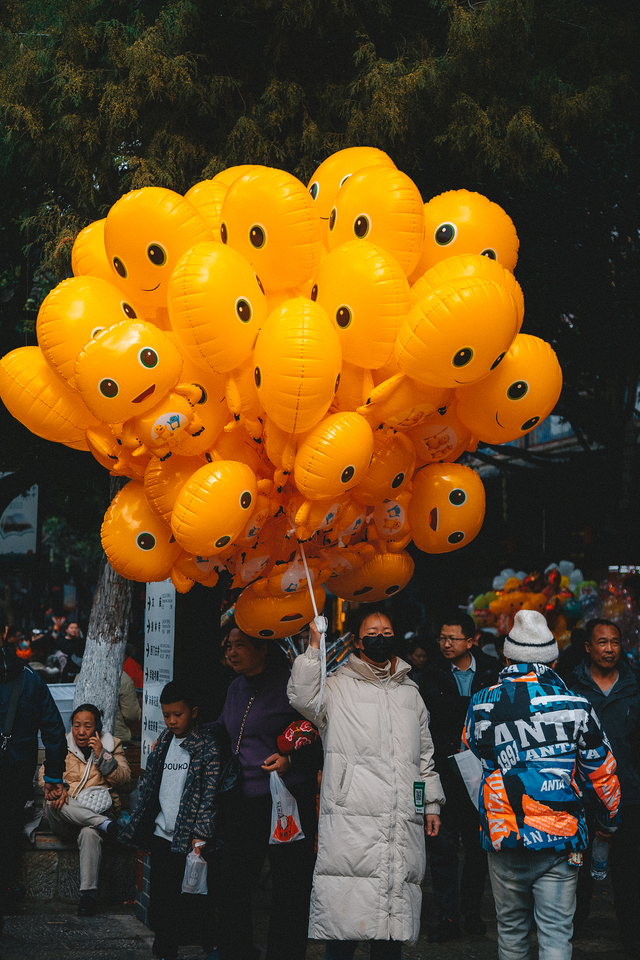 古城众里寻“球”