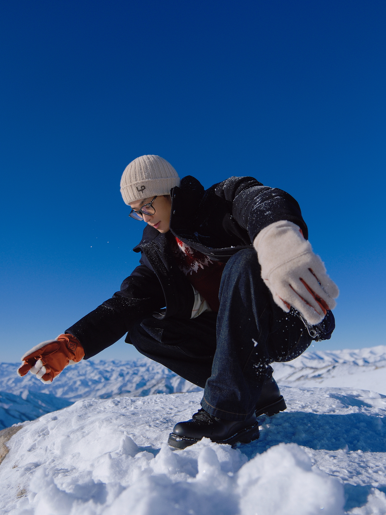 诺悠翩雅loropiana（图ZMzg1NzE0NDI0） - 时尚/艺术摄影 - 站酷设计师蓝口贝原创素材 - 站酷ZCOOL