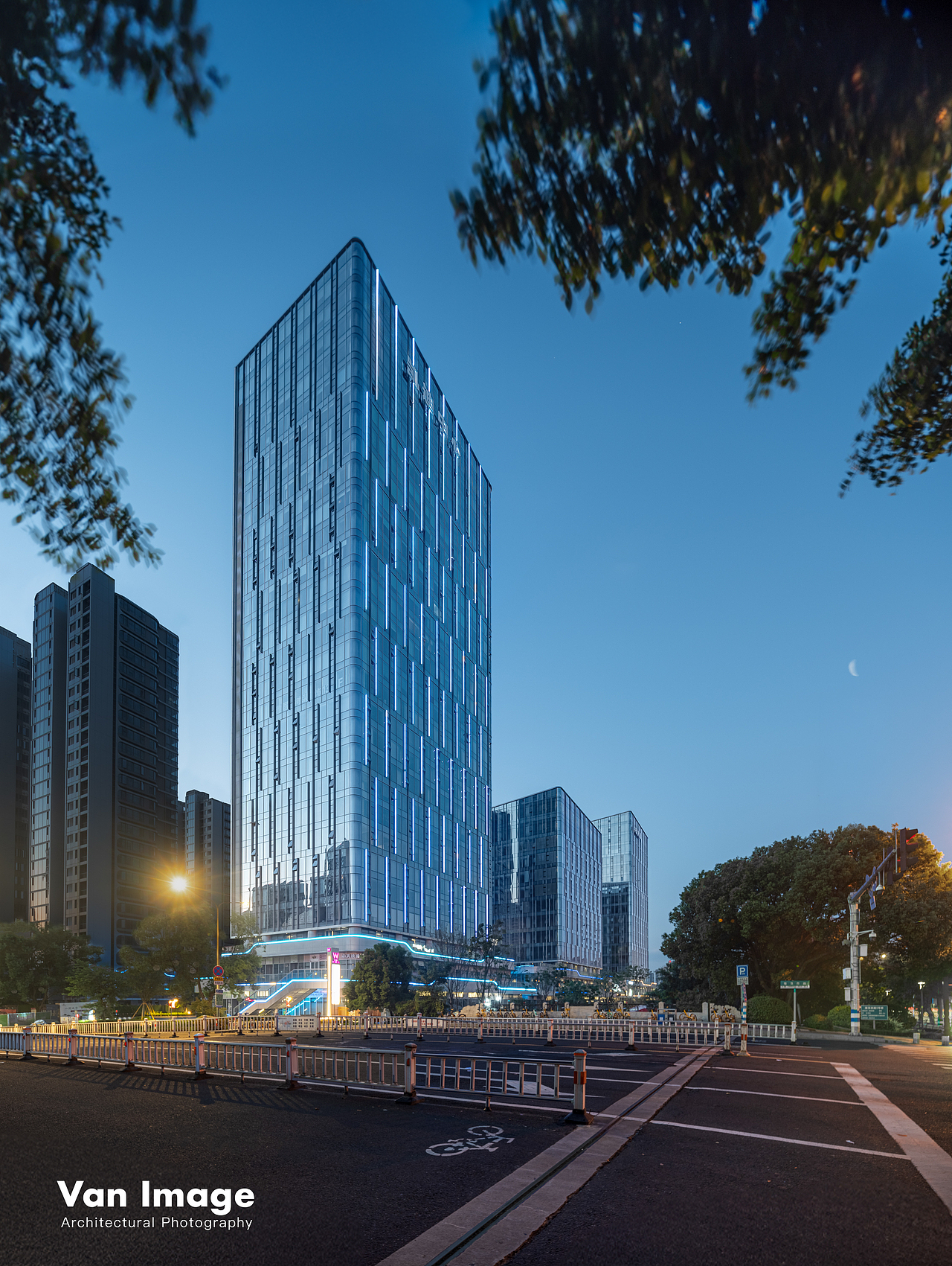 建筑摄影｜温州凯蒂中心（图ZMzg1ODA1NTI4） - 环境/建筑摄影 - 站酷设计师万相建筑摄影原创素材 - 站酷ZCOOL