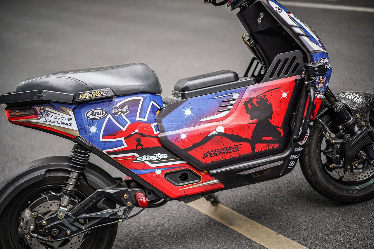 本田UBE电动车 Arai侍-蓝-DANI SAMURAI-2 BLUE