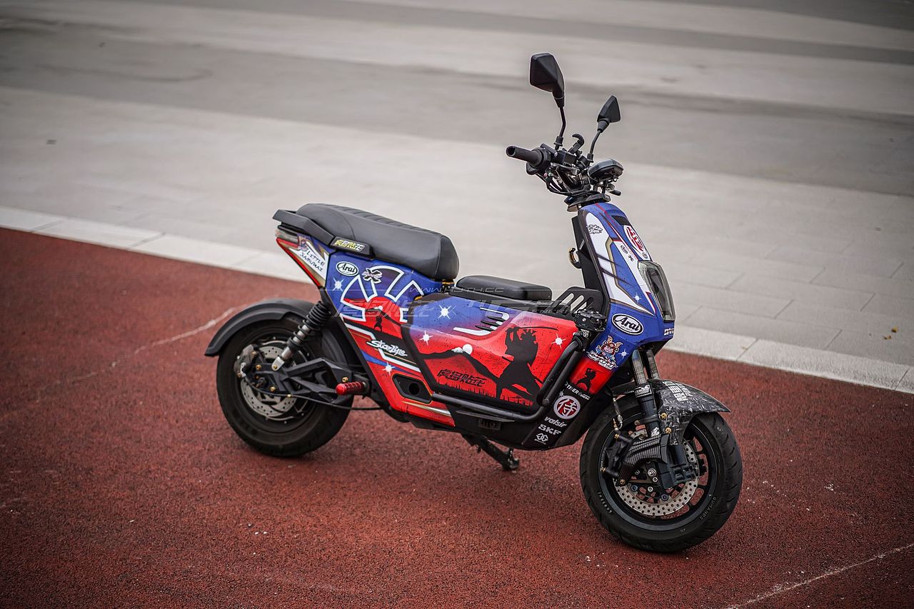 本田UBE电动车 Arai侍-蓝-DANI SAMURAI-2 BLUE